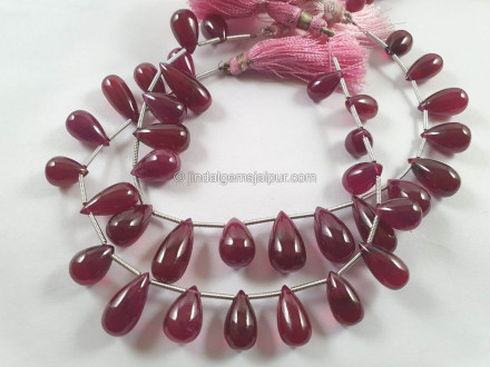 Ruby Smooth Drops Beads